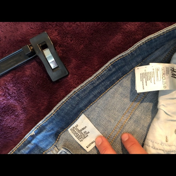 Shorts - Picture 3 of 3